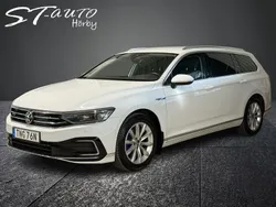 Vit Begagnad 2020 VW Passat GTE Kombi | 239 900 kr (Lite dyr)