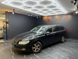 Svart Begagnad 2014 Volvo V70 Momentum Kombi | 119 000 kr (Marknadspris)