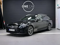 Svart Begagnad 2019 Mercedes C300e AMG Kombi | 289 600 kr (Dyr)