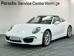 Vit Begagnad 2015 Porsche 991 Sportkupé | 1 195 000 kr