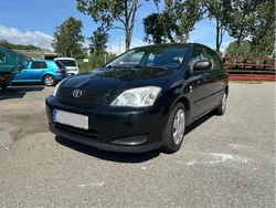 Svart Begagnad 2003 Toyota Corolla Halvkombi | 30 000 kr (Bra pris)