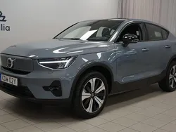 Grå Begagnad 2023 Volvo EC40 Plus SUV | 349 900 kr (Bra pris)