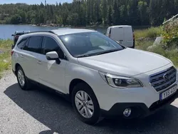 Vit Begagnad 2017 Subaru Outback SUV | 215 000 kr (Marknadspris)