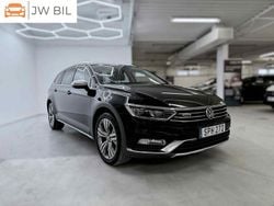 Svart Begagnad 2015 VW Passat Alltrack Kombi | 148 900 kr (Marknadspris)