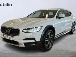 Vit Begagnad 2019 Volvo V90 CC SE Kombi | 349 900 kr (Marknadspris)