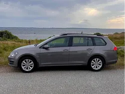 Grå Begagnad 2016 VW Golf VII Kombi | 130 000 kr (Marknadspris)