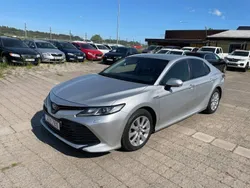 Silver Begagnad 2020 Toyota Camry Sedan | 259 900 kr