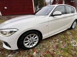 Begagnad 2019 BMW 120 M Sport Halvkombi | 220 000 kr (Marknadspris)