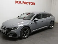 Grå (grå metallic ) Begagnad 2022 VW Arteon R-line Kombi | 338 900 kr (Marknadspris)