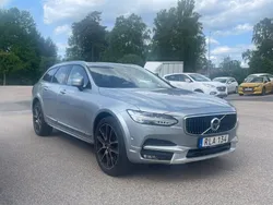 Silver Begagnad 2017 Volvo V90 CC Inscription Kombi | 279 900 kr (Bra pris)