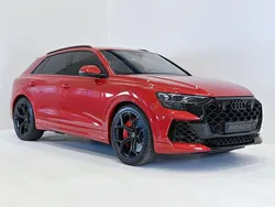 Röd Ny 2025 Audi RS Q8 Performance SUV | 1 899 000 kr