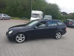Svart Begagnad 2005 Mercedes C180 Sport Edition Kombi | 22 500 kr (Marknadspris)