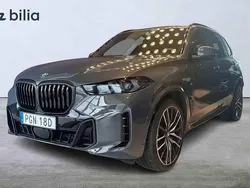 Grå Begagnad 2024 BMW X5 Comfort Edition SUV | 1 119 900 kr