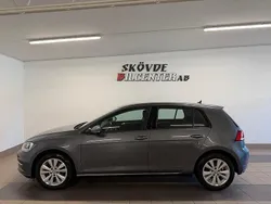 Mörkgrå (gråmetallic) Begagnad 2017 VW Golf VII Halvkombi | 138 500 kr (Marknadspris)