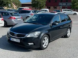 Svart Begagnad 2010 Kia Ceed Sportswagon Kombi | 39 900 kr (Marknadspris)