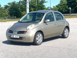 Ljusgul (gul) Begagnad 2004 Nissan Micra Halvkombi | 13 900 kr (Bra pris)