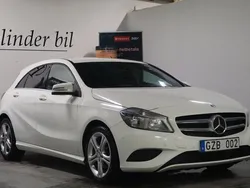 Vit Begagnad 2013 Mercedes A180 Halvkombi | 108 900 kr (Marknadspris)