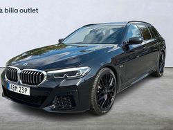 Svart Begagnad 2022 BMW 530 M Sport Kombi | 284 900 kr