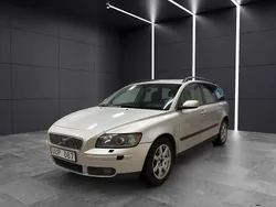 Ljusgrå Begagnad 2004 Volvo V50 Kombi | 27 900 kr