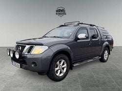 Mörkgrå (grå) Begagnad 2011 Nissan Navara Pickup | 54 900 kr (Marknadspris)