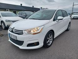 Vit Begagnad 2011 Citroën C4 Halvkombi | 69 900 kr (Marknadspris)