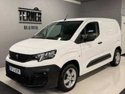 Vit Begagnad 2020 Peugeot Partner Minibuss | 139 000 kr (Marknadspris)