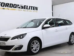 Vit Begagnad 2016 Peugeot 308 Allure Kombi | 119 900 kr (Marknadspris)