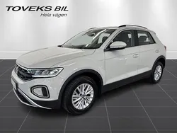 Grå Begagnad 2022 VW T-Roc Life SUV | 259 000 kr (Marknadspris)