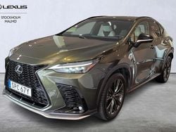 Grön Begagnad 2023 Lexus NX450h+ Sport Line SUV | 599 000 kr (Marknadspris)