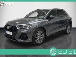 Grå Begagnad 2019 Audi Q3 S-Line SUV | 319 400 kr (Marknadspris)