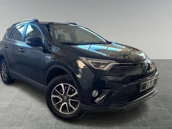 Svart Begagnad 2018 Toyota RAV4 Hybrid Edition SUV | 234 900 kr (Marknadspris)