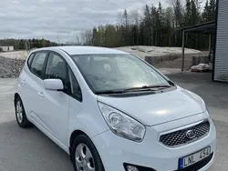 Vit Begagnad 2010 Kia Venga Halvkombi | 35 900 kr