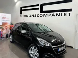 Svart Begagnad 2018 Peugeot 208 Style Halvkombi | 79 900 kr (Bra pris)