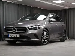Mörkgrå Begagnad 2021 Mercedes B180 Progressive Minibuss | 239 000 kr (Lite dyr)