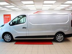 Silver Begagnad 2017 Renault Trafic Van | 134 900 kr (Marknadspris)