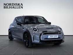 Grå Begagnad 2022 Mini Cooper SE Halvkombi | 209 795 kr (Superpris)