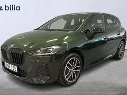 Grön Begagnad 2022 BMW 225 Active Tourer M Sport Minibuss | 389 900 kr (Lite dyr)