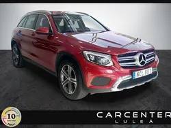 Röd Begagnad 2016 Mercedes GLC250 Luxury SUV | 259 900 kr (Superpris)