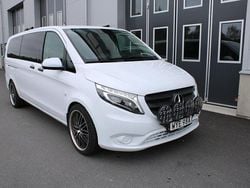 Vit Begagnad 2020 Mercedes Vito Kombi | 239 900 kr (Marknadspris)