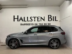 Grå Begagnad 2024 BMW X5 M Sport SUV | 1 199 000 kr