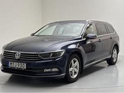 Blå Begagnad 2016 VW Passat GT Kombi | 138 000 kr (Superpris)