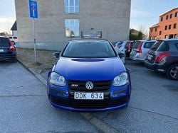 Blå Begagnad 2005 VW Golf V R Halvkombi | 109 000 kr