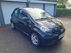 Svart Begagnad 2007 Toyota Aygo Halvkombi | 22 200 kr (Marknadspris)