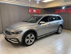 Silver Begagnad 2023 VW Passat Alltrack Kombi | 365 000 kr (Marknadspris)