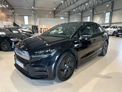 Svart Begagnad 2023 Skoda Enyaq iV Family SUV | 499 900 kr