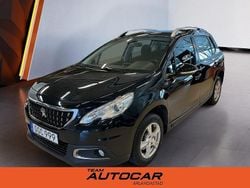 Svart Begagnad 2016 Peugeot 2008 SUV | 99 900 kr (Marknadspris)