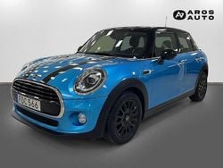 Blå Begagnad 2018 Mini Cooper Pepper Halvkombi | 164 900 kr (Marknadspris)