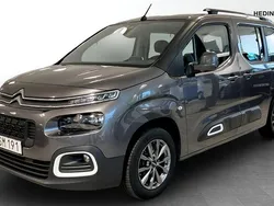Grå (grey) Begagnad 2018 Citroën Berlingo Feel Minibuss | 209 900 kr (Marknadspris)