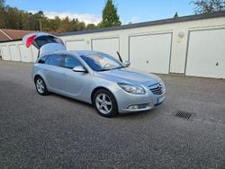 Grå Begagnad 2011 Opel Insignia Kombi | 50 000 kr (Bra pris)