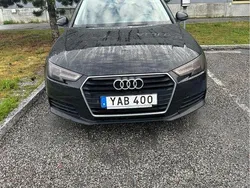 Svart Begagnad 2016 Audi A4 Comfort Sedan | 149 000 kr (Marknadspris)